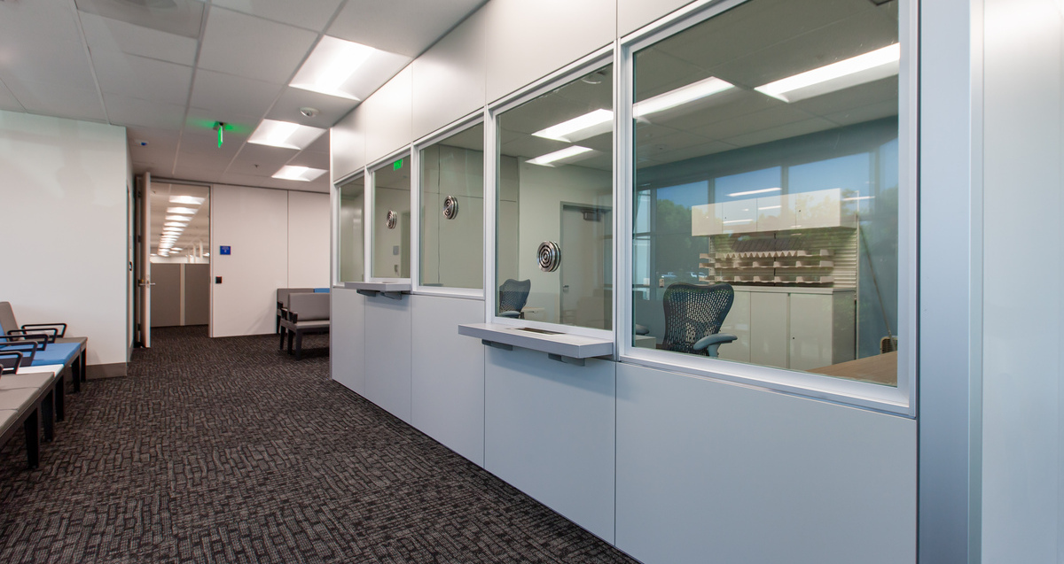 Bulletproof glass aplications