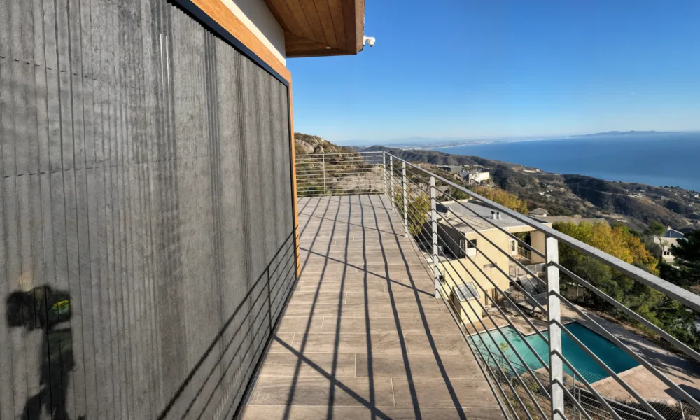lass railing selection is not only about appearance. Safety, dimensional planning, support method, and customization all influence the best choice.