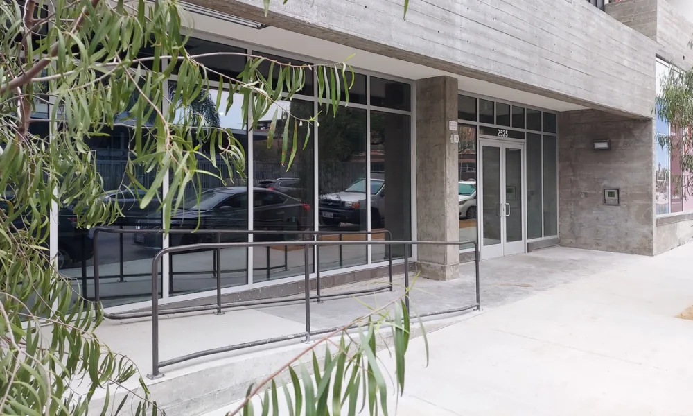Privacy Glass vs. Privacy Glass Film: Which Option Is Better for Your Project?