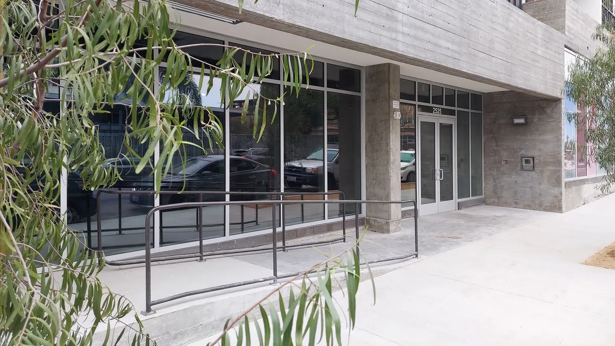 For commercial interiors, front doors and framed glass systems, switchable privacy glass can provide privacy without relying on surface-applied coverings