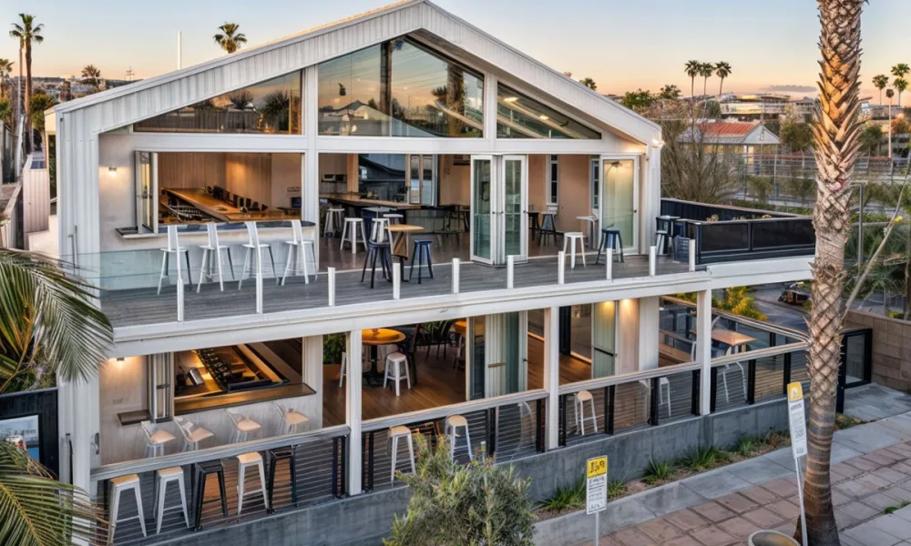 Operable Glass Doors for Hotel Restaurants: Planning Indoor and Outdoor Dining